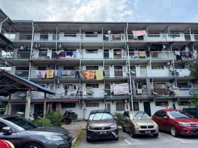 Apartment for sale in Country Heights Damansara, Kuala Lumpur