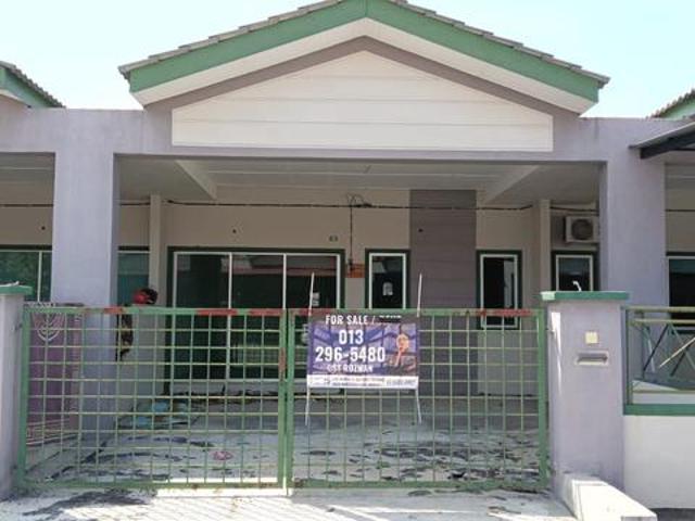Terraced House for sale in Perak, Lekir