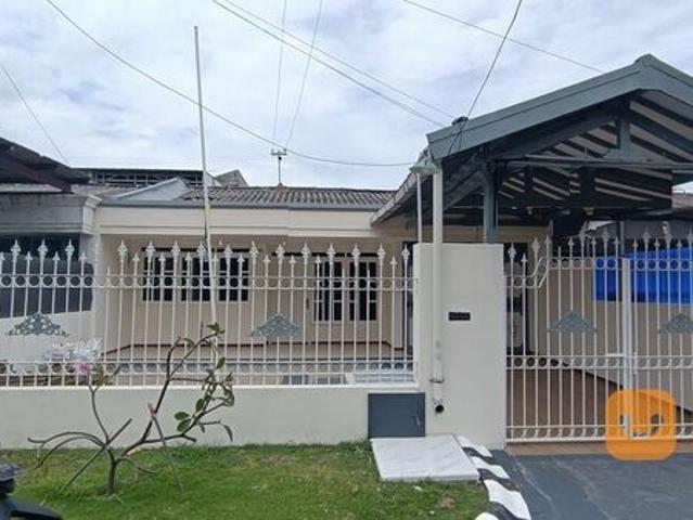 Rumah disewakan di Surabaya