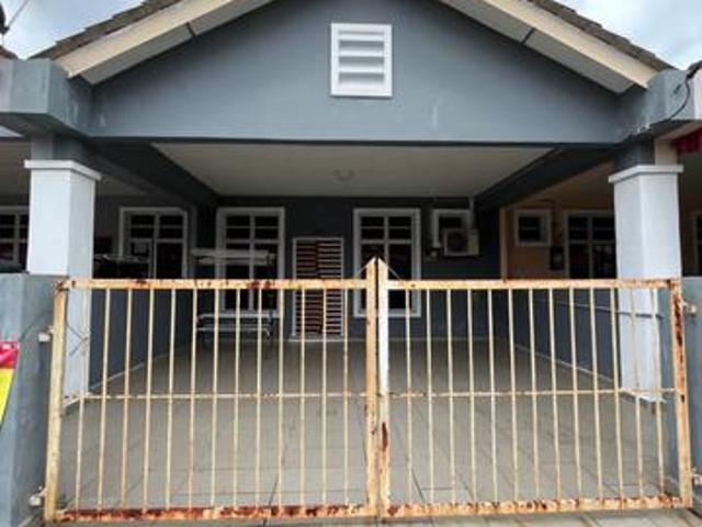 Terraced House for sale in Tringganu