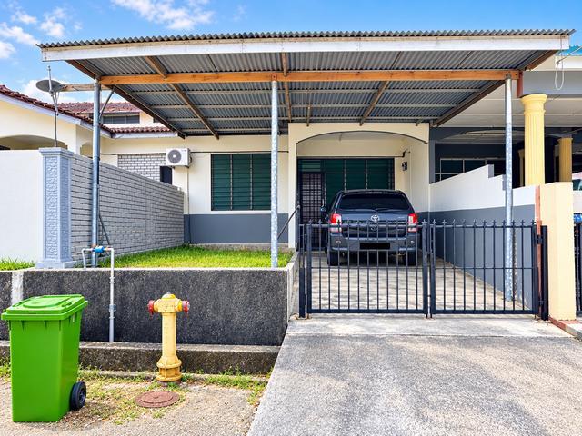 Terraced House for sale in Kuantan