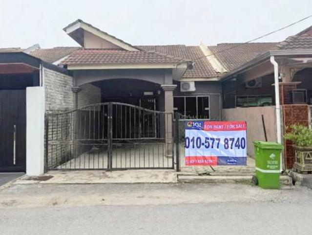 Terraced House for sale in Pekan