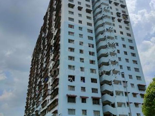 Apartment for sale in Langat, Selangor