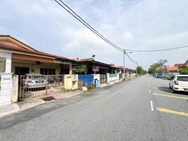 Terraced House for sale in Banting, Selangor