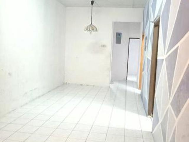 Terraced House for sale in Pekan
