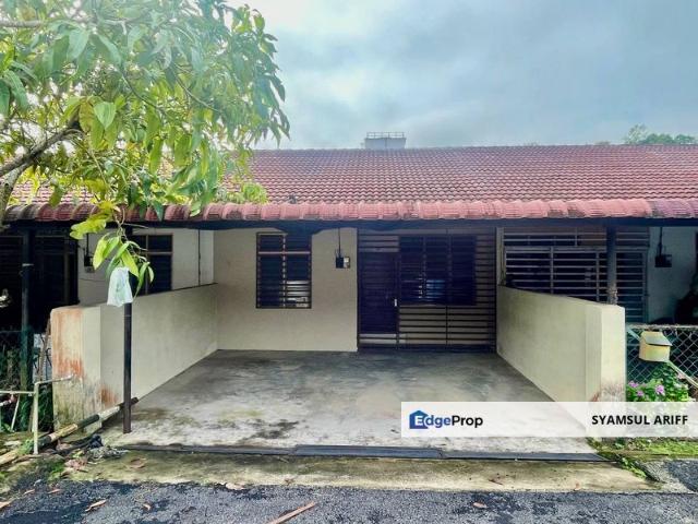 House for sale in Maran, Pahang