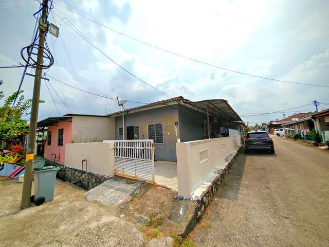 House for sale in Sendayan Village, Negeri Sembilan