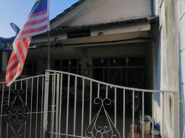 Terraced House for sale in Kluang