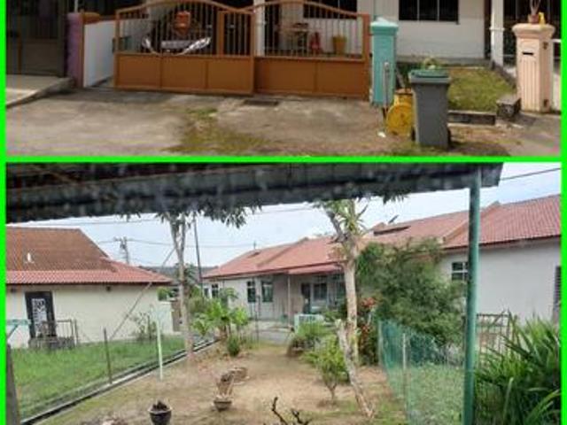Terraced House for sale in Malaka