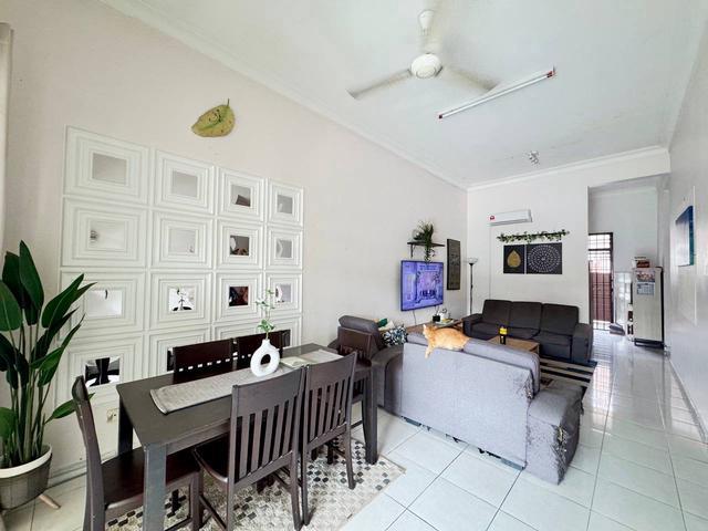 Terraced House for sale in Pekan Nanas, Pontian