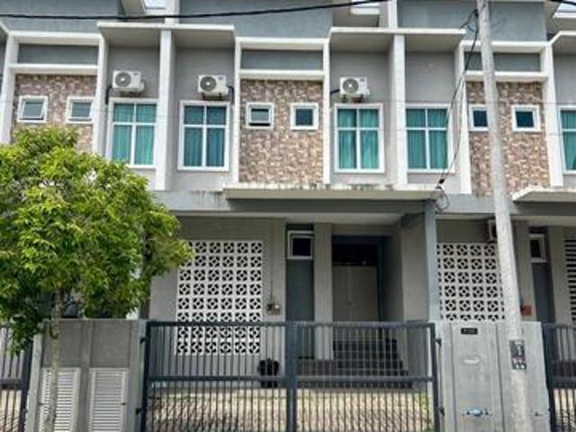 Terraced House for sale in Tringganu