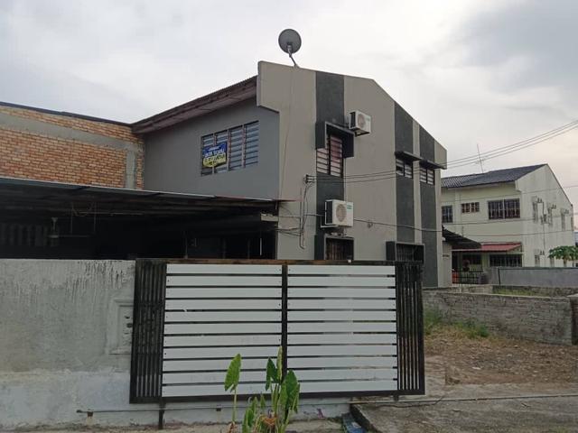Terraced House for sale in Sabak Bernam, Selangor