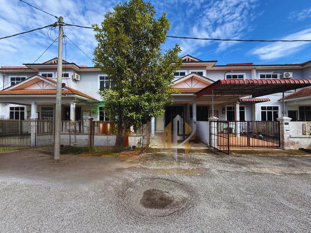 Terraced House for sale in Tringganu