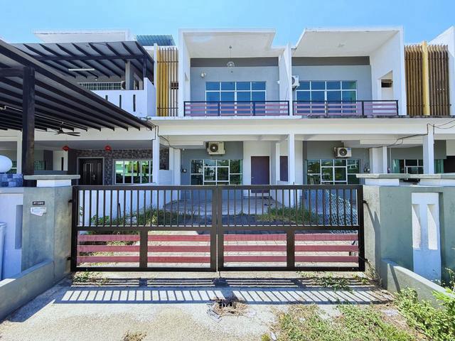 Terraced House for sale in Tringganu