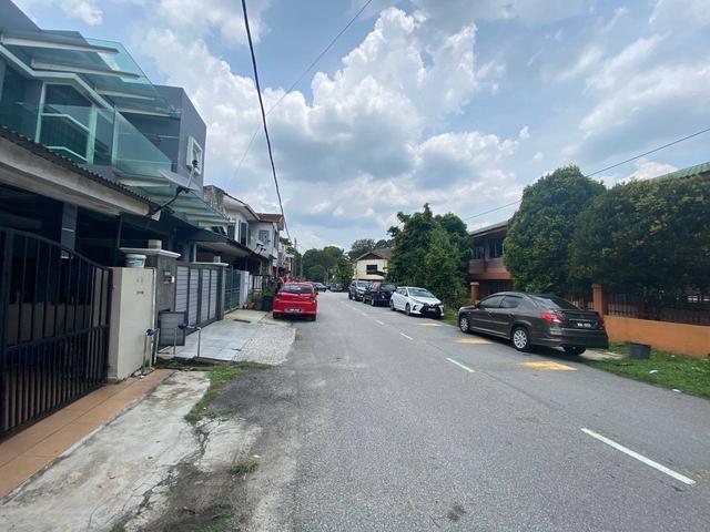 Terraced House for sale in Country Heights Damansara, Kuala Lumpur