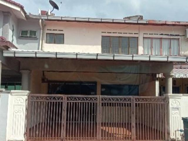 Terraced House for sale in Kuantan