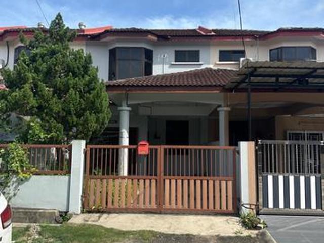 Terraced House for sale in Tringganu