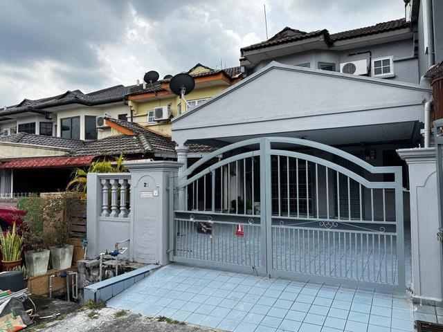 Terraced House for sale in Langat, Selangor