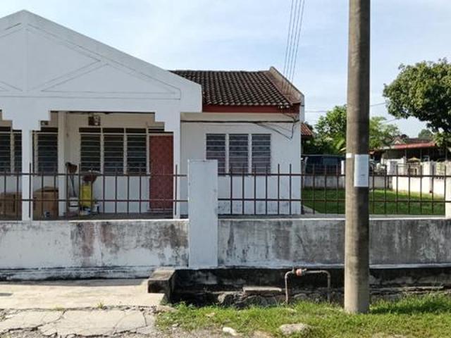 Terraced House for sale in Wellesley, Penang