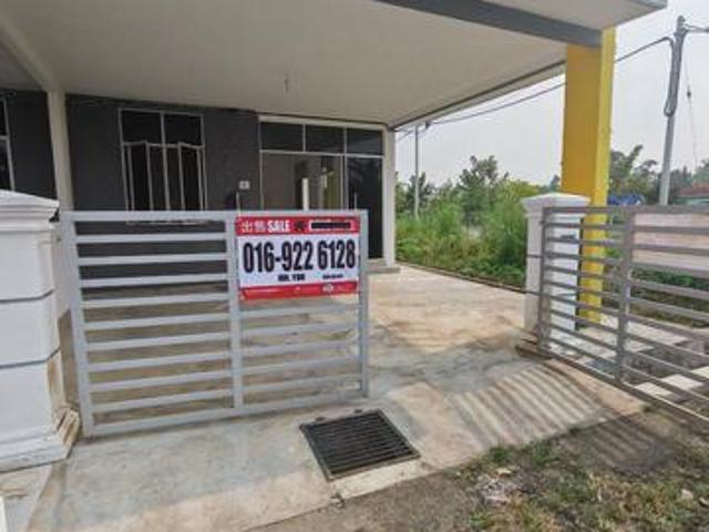 Terraced House for sale in Kuantan