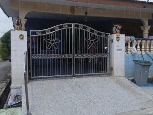 Terraced House for sale in Pulau Sebang, Malaka