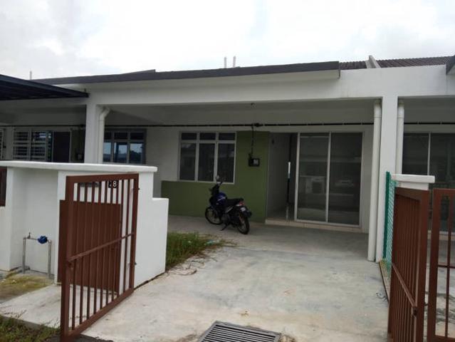 Terraced House for sale in Tanjong Sepat, Selangor