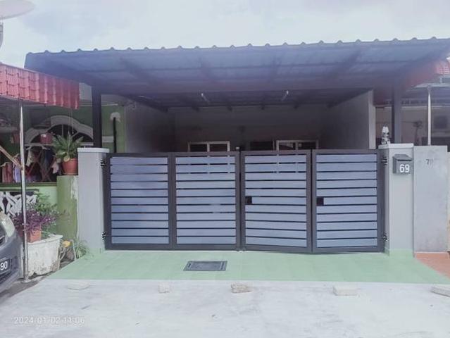 Terraced House for sale in Ayer Tawar, Manjung
