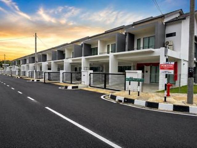 Terraced House for sale in Wellesley, Penang