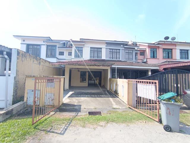 Terraced House for sale in Nilai, Negeri Sembilan