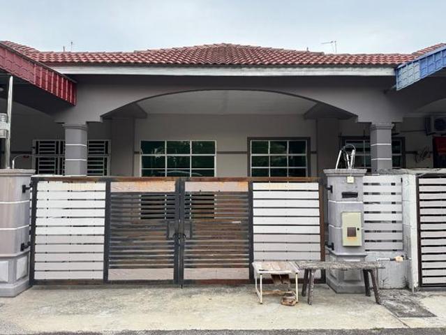 Terraced House for sale in Tangkak, Johor