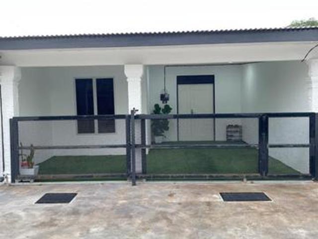 Terraced House for sale in Tringganu