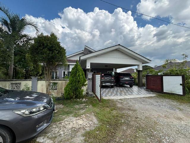 Bungalow for sale in Tanjong Sepat, Selangor