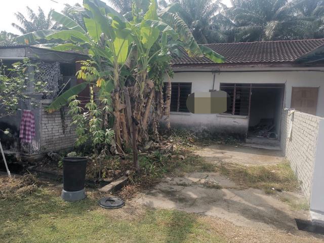 Terraced House for sale in Ayer Tawar, Manjung