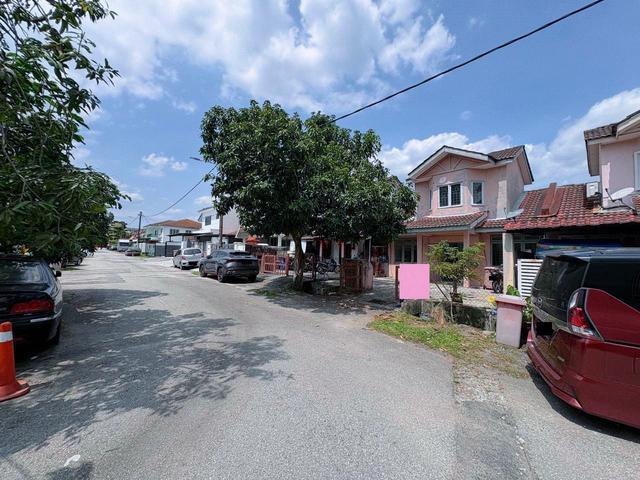 Terraced House for sale in Petaling, Damansara Damai