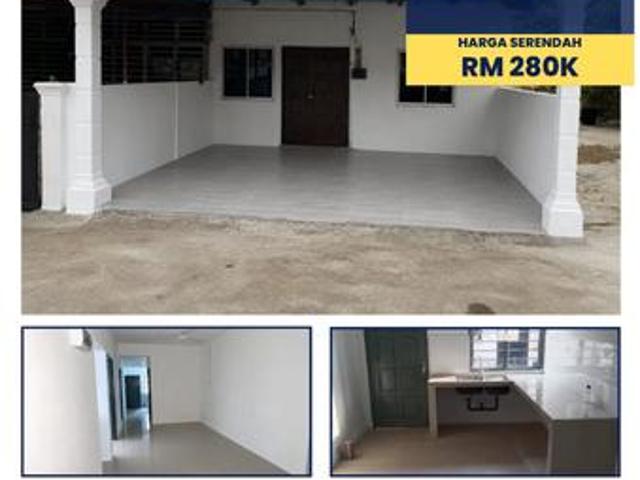 Terraced House for sale in Malaka