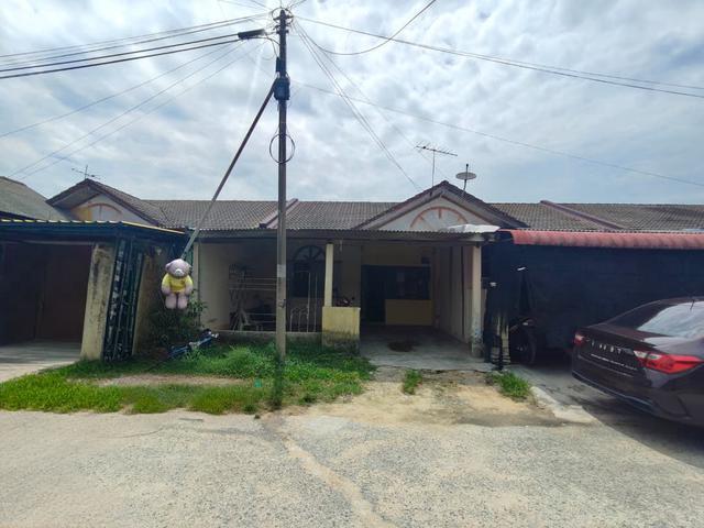Terraced House for sale in Tringganu