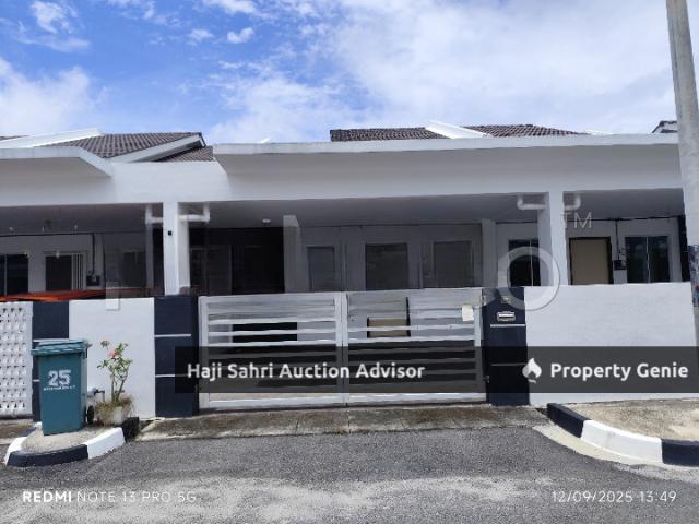 Terraced House for rent in Wellesley, Penang
