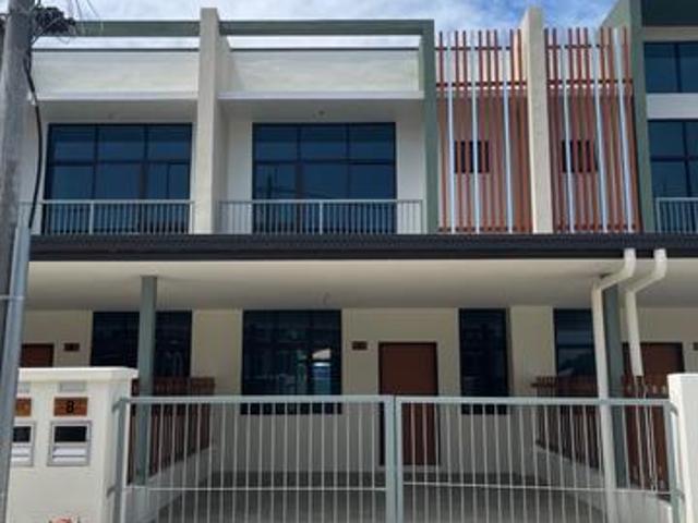 Terraced House for sale in Putatan, Sabah