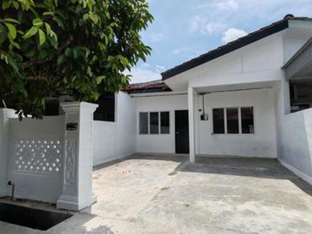 Terraced House for sale in Wellesley, Penang