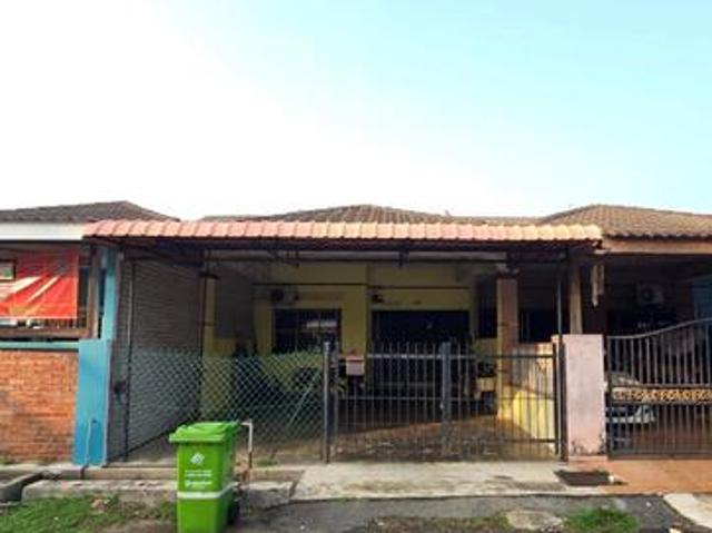 Terraced House for sale in Kuantan