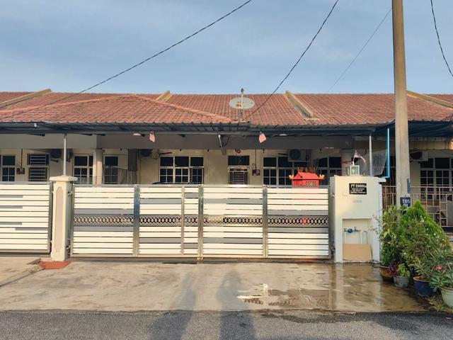Terraced House for sale in Tringganu