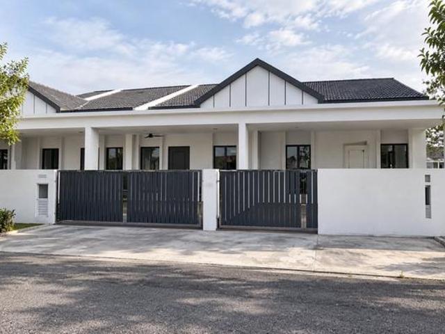 Terraced House for sale in Kluang