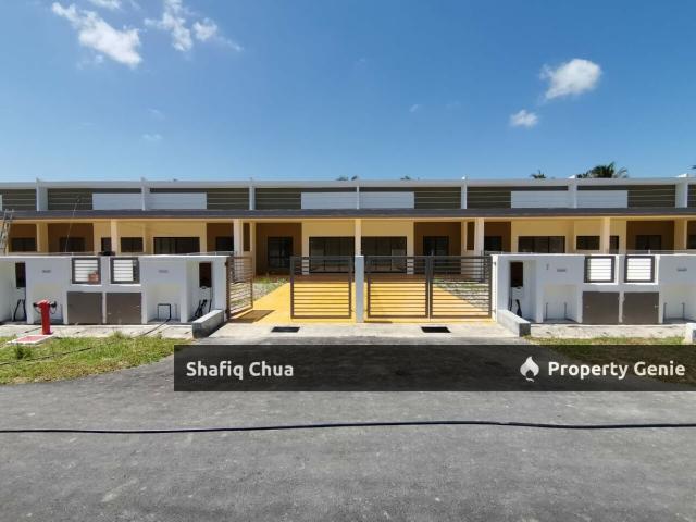 Terraced House for sale in Kuala Selangor, Selangor