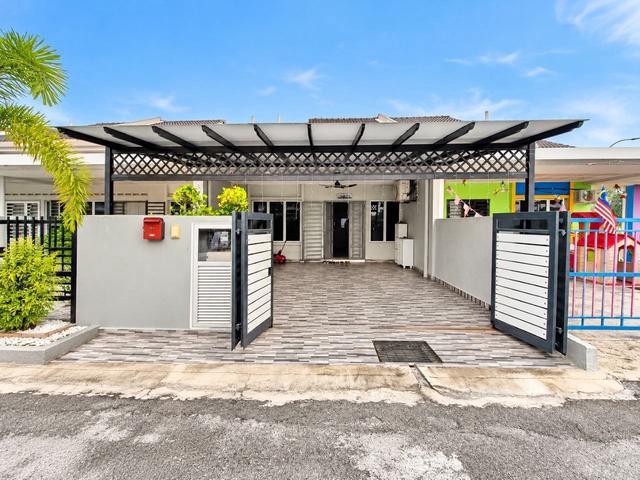 Terraced House for sale in Zon Perindustrian Bebas Telok Panglima Garang, Teluk Panglima Garang