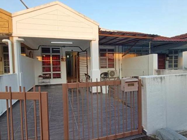 Terraced House for rent in Tanjong Sepat, Selangor