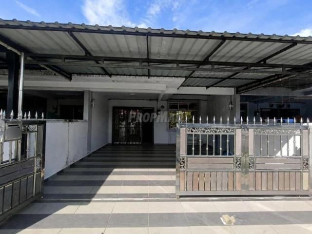 Apartment for rent in Malaka