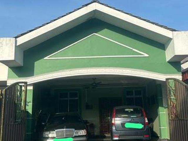 Terraced House for sale in Ulu Tiram, Johor