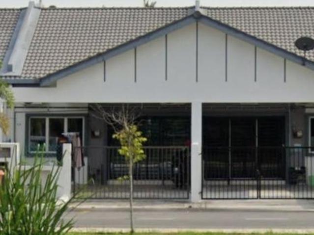 Terraced House for sale in Sabak Bernam