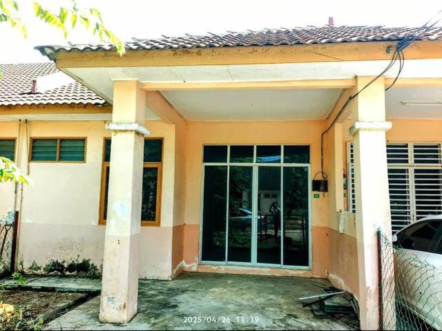 Terraced House for sale in Tanah Merah, Kelantan