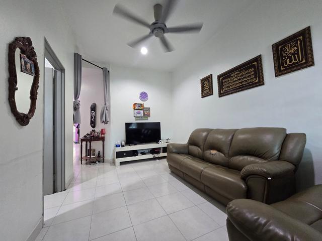 Terraced House for sale in Tanjong Sepat, Selangor